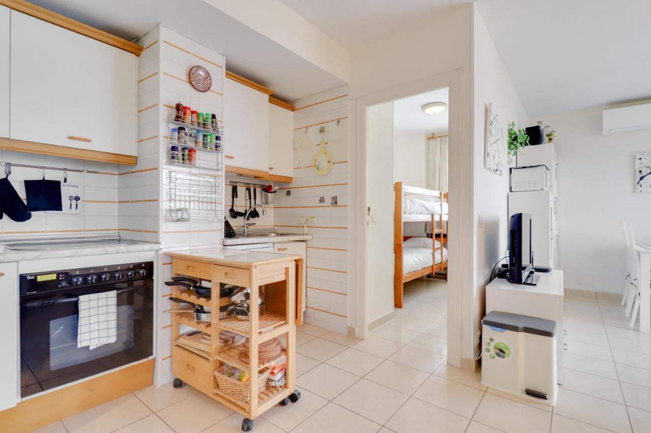 2 Bedroom In Parador نيرخا المظهر الخارجي الصورة